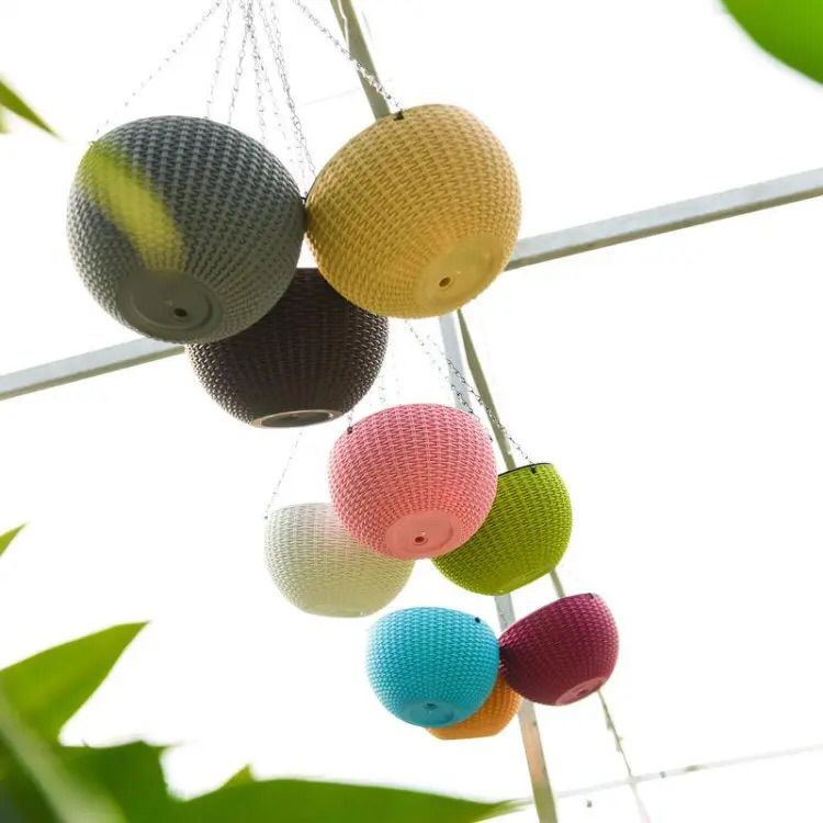 Metal Chain Hanging Baskets ( Pack of 4 )